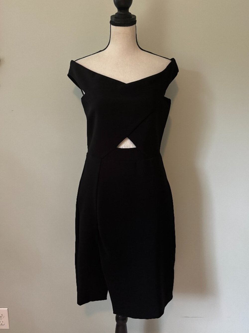 Parker Black Off-Shoulder Cutout Sheath Dress Medium Like New
